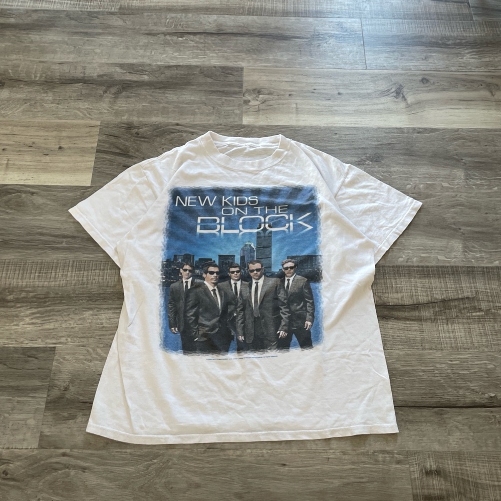 New Kids on the Block Graphic Tee -  white 2008 tour